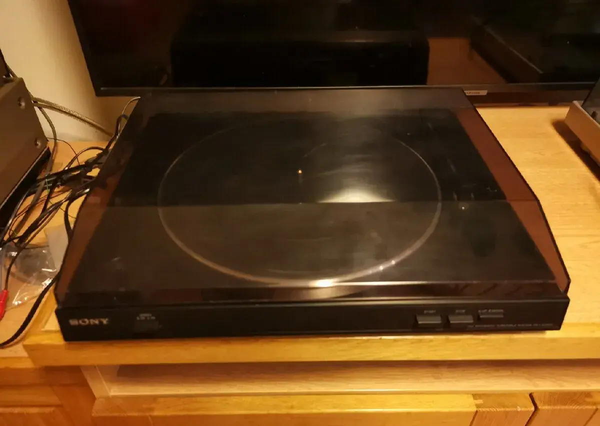 Gramofon Sony PS LX 250