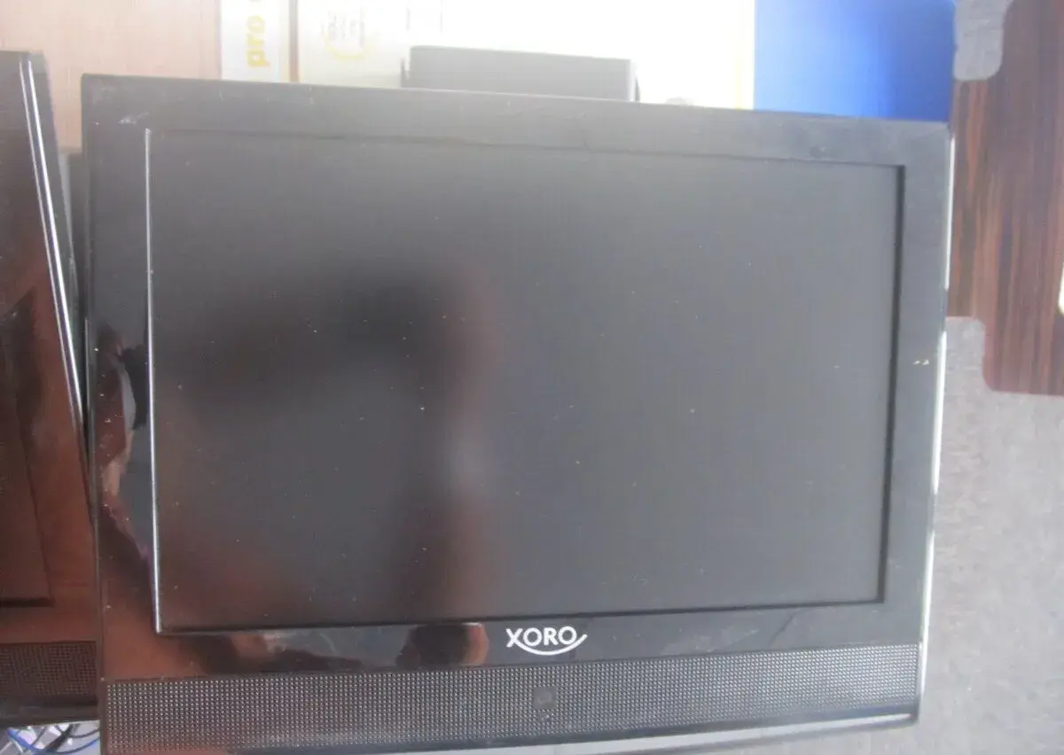 LCD DVD + TV XORO
