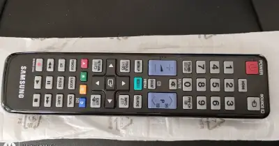 Samsung dálkový ovladač.