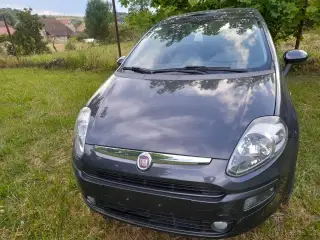 Fiat Punto – 2010, 90 000 km