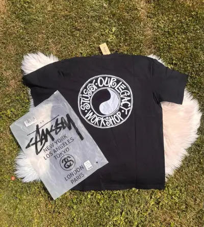 Stüssy pánské černé tričko