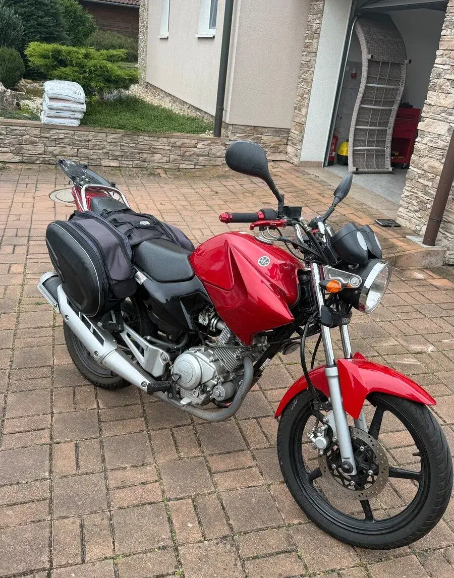 Yamaha YBR 125 2012