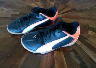 Sálové Tenisky Puma vel. 30