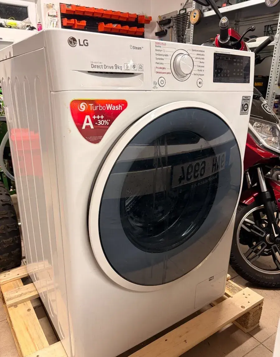 LG F94J7VZ0W