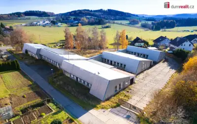 K pronájmu, výrobní a skladovací prostory v obci Vlkonice u