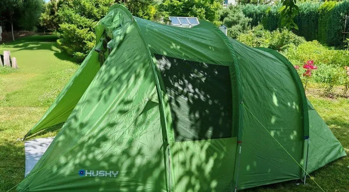 Stan Husky Baul 4 nový