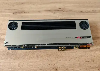 Zesilovač do auta Audio system Twister F4-600 /2