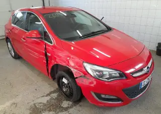 Opel Astra – 2012, 144 202 km