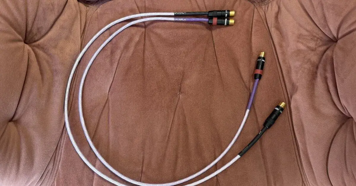 Nordost Valkyrja - high-endový RCA kabel, set 2 x 1 m