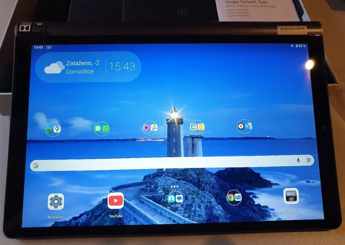 Tablet top stav Lenovo Yoga