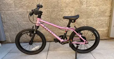Dětské kolo Rascal 16 – jako nové