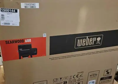 Peletový gril Weber Searwood 600 + záruka