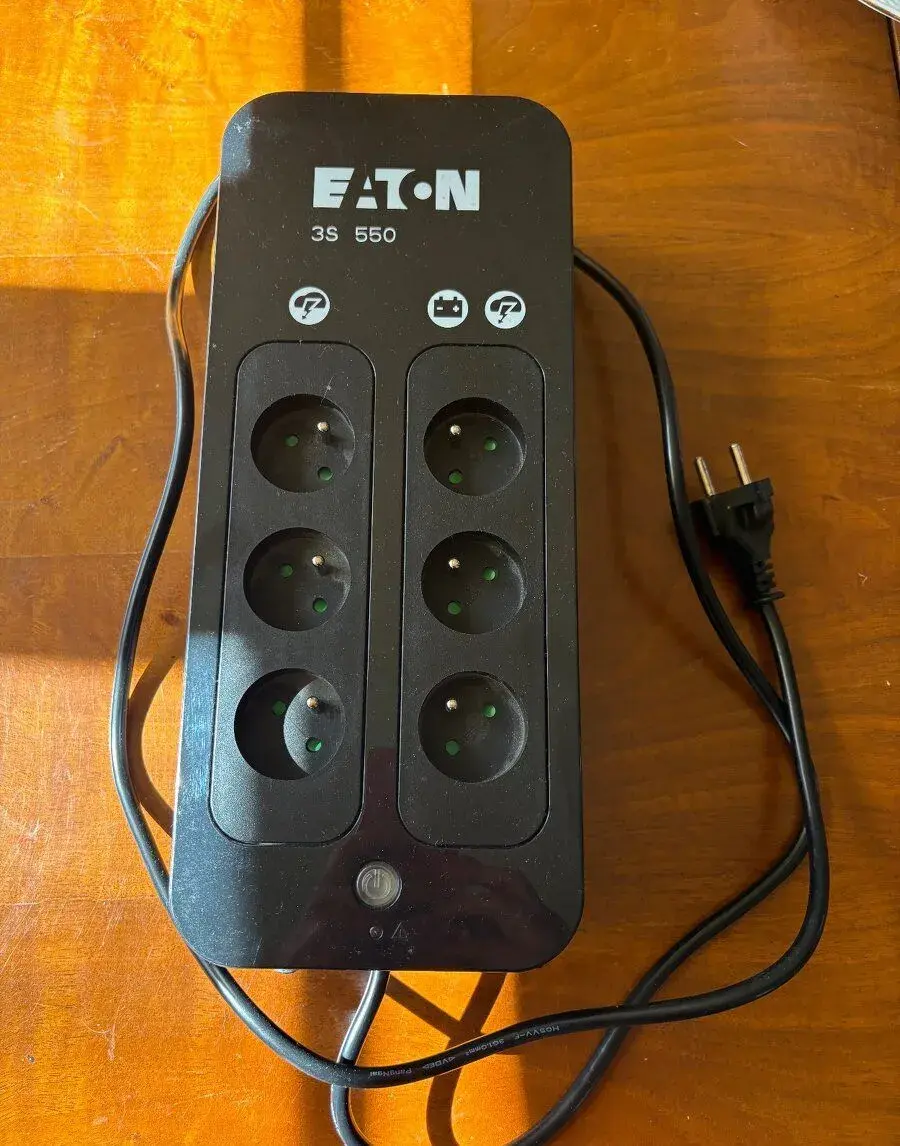 UPS Eaton 3S 550