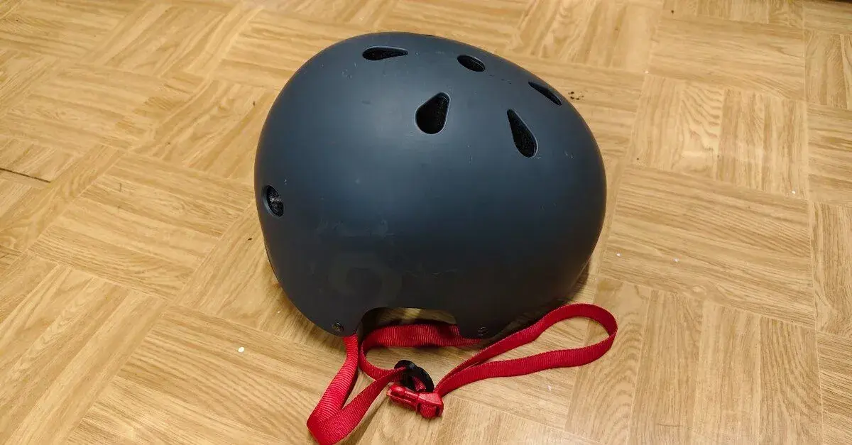 Dětská helma na kolo