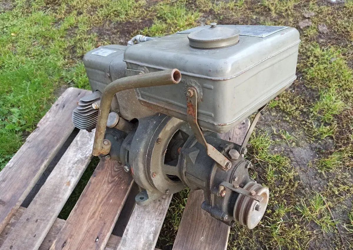 Motor ZB-5