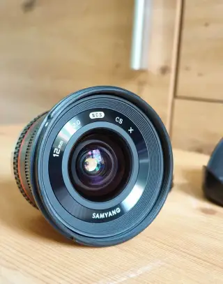 Samyang 12mm f/2.0 NCS CS (MF) – Fuji X mount