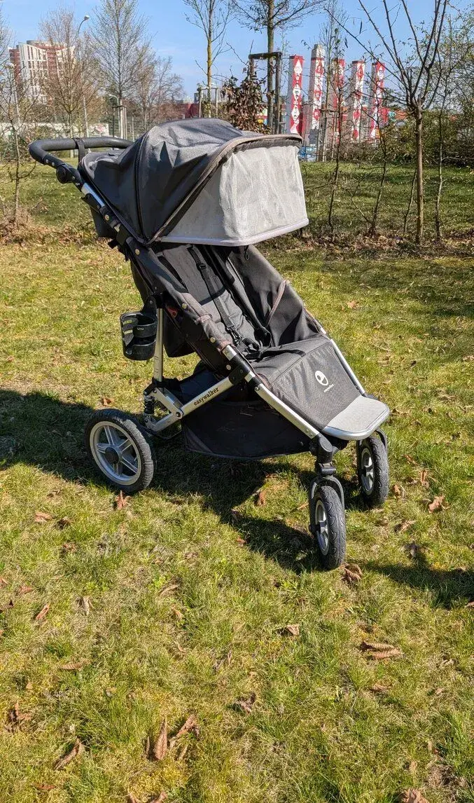 Easywalker Qtro sporťák i korba a široké příslušenství