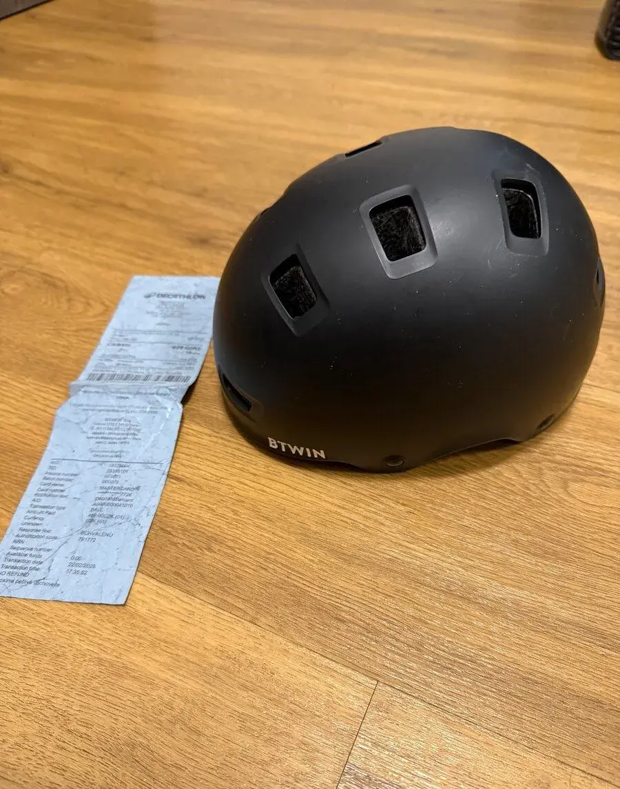 Helma dětská BTWIN XS,černá,unisex,Decathlon,Praha