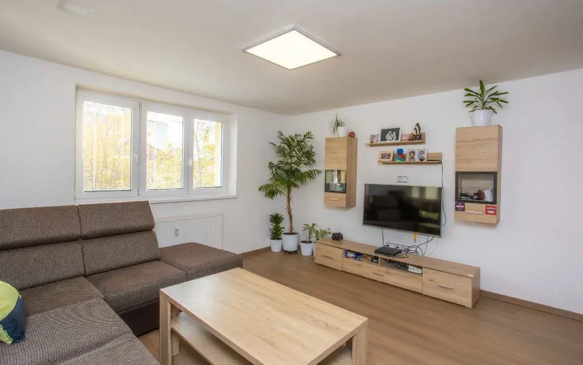 Prodej bytu 3+1 - 138 m² - Višňovka – Pardubice