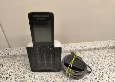 Bezdrátový telefon Panasonic