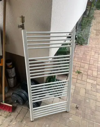 Žebřík - koupelnový radiátor