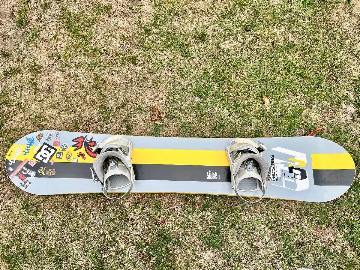 Snowboard Allian Pro Series 151 cm + vázání – servisovaný