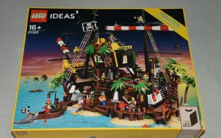 Lego 21322 - Zátoka Pirátů z Lodě Barakuda