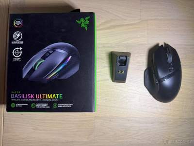 Myš razer basilisk ultimate + mouse dock