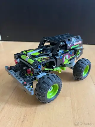 LEGO 42118 Monster Jam Grave Digger
