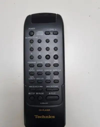 Technics (model EUR642101)ovladač na,CD přehrávače r1994-97