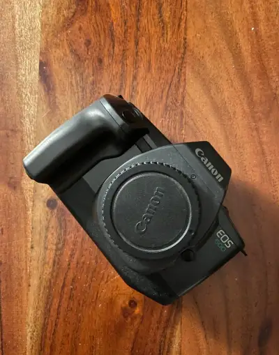Canon EOS 600 - plně funkční