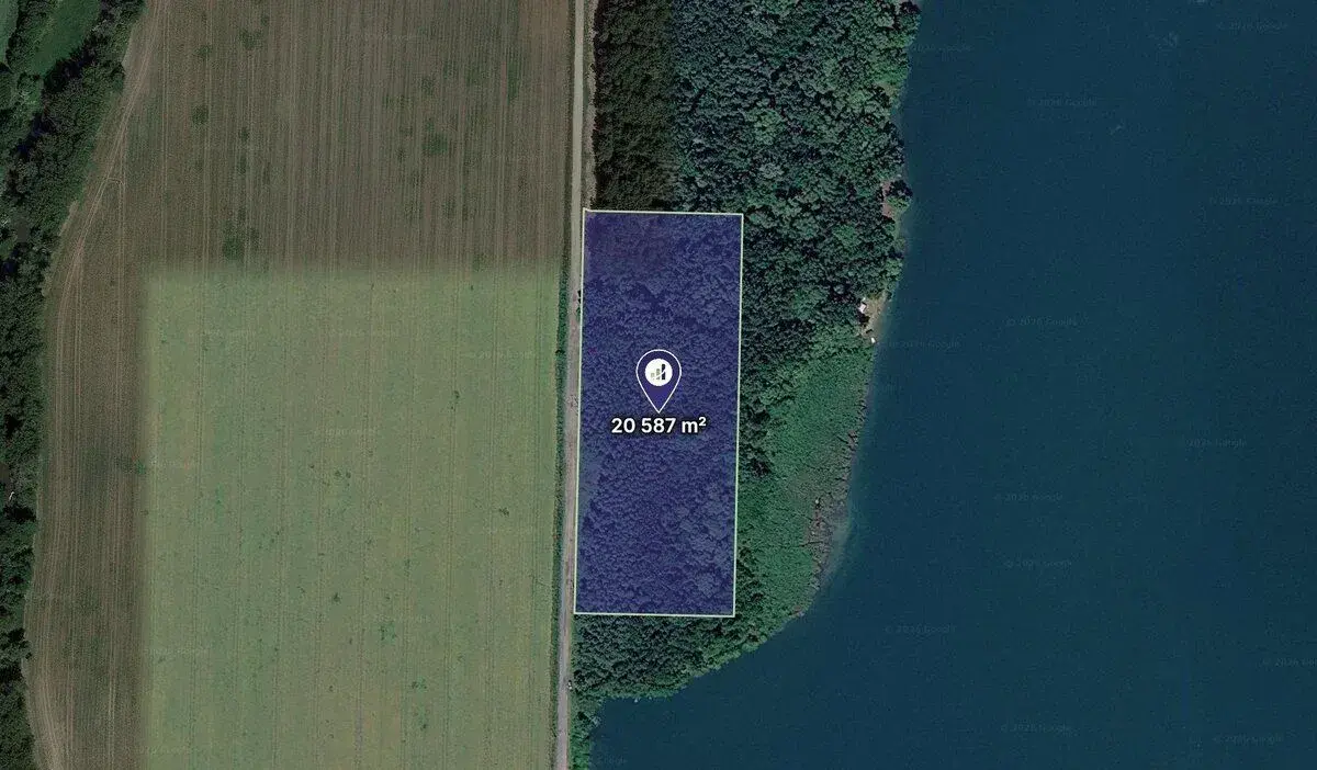 Prodej podílu 126/288 specifického pozemku 9 007 m², Tovačov