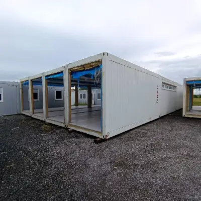 Prodejna, showroom, dílna, sklad (176m²)
