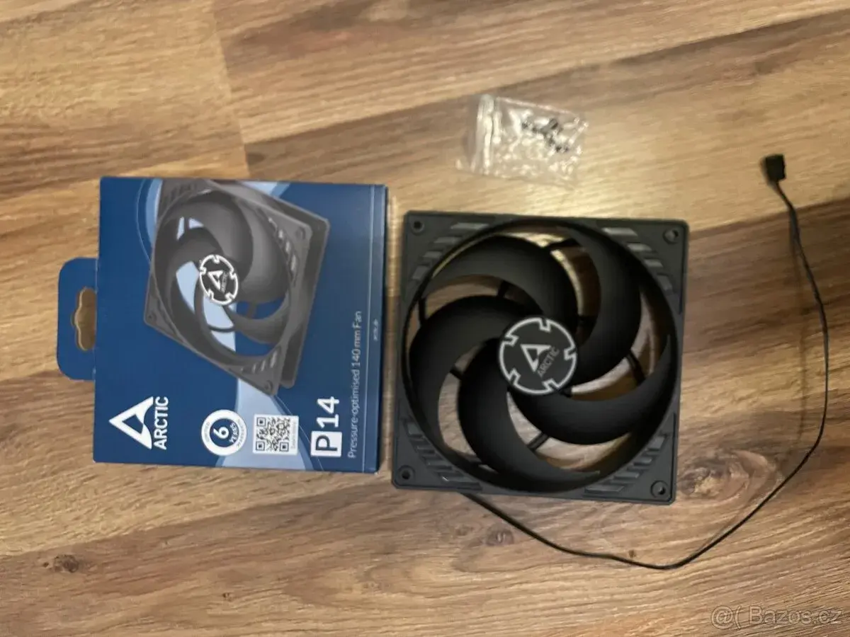 Sada PC ventilátorů (4x Arctic 140mm PWM + CM 120mm PWM)