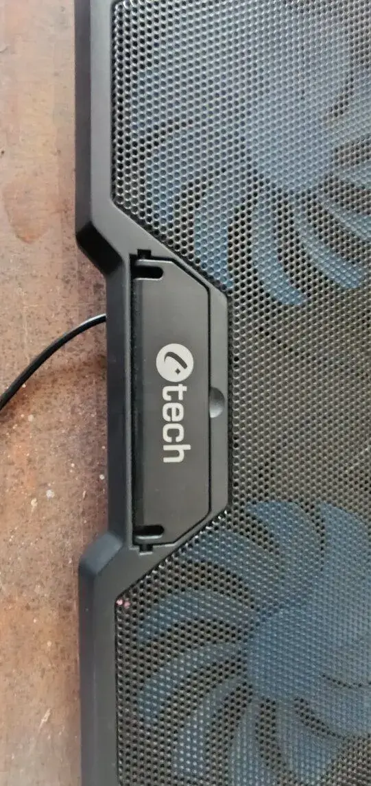 Chladící podložka pro notebook