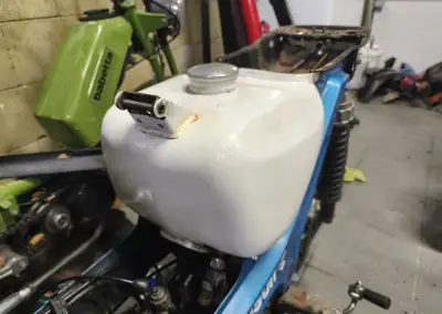 Simson SR 50 nádrž