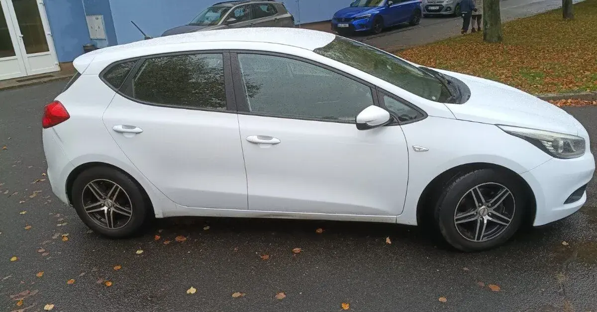 Kia Ceed – 2012, 290 000 km