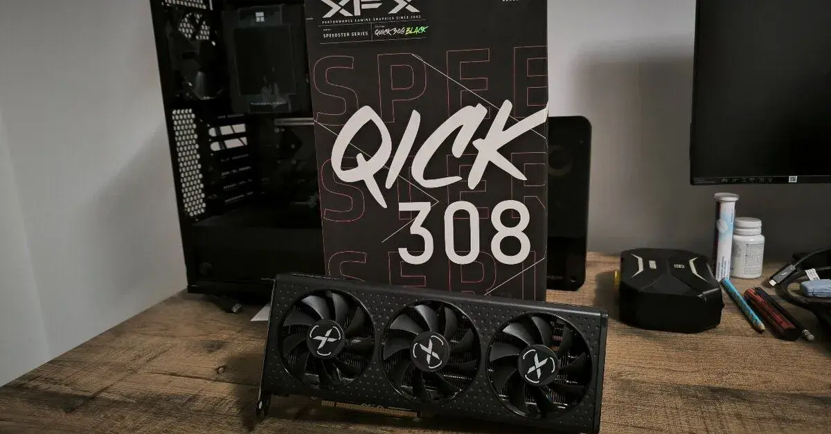 XFX Speedster QICK 308 Radeon RX 6600 XT 8GB GDDR6