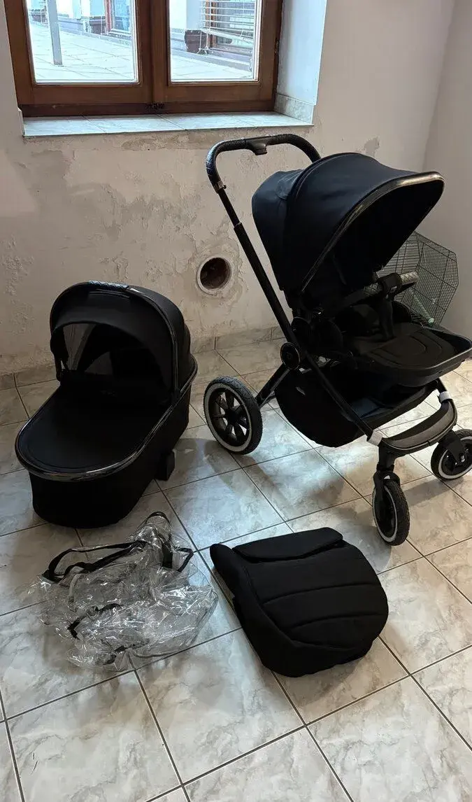 Kočárek Moon Resea