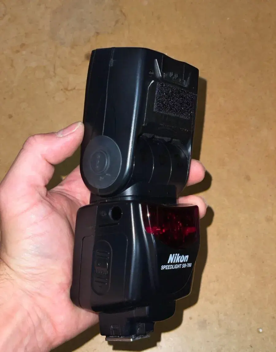 Nikon SB-700