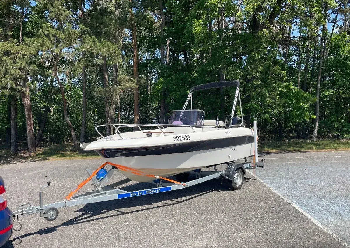Motorový člun Galia 475+ Motor Mercury 30HP + nový vlek