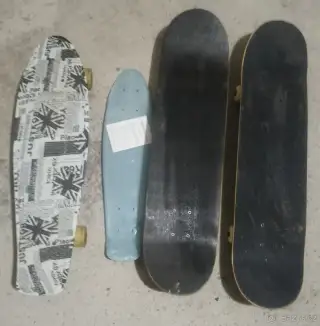 Set 3 skateboardů + 1 náhradní deska (Penny/Classic)