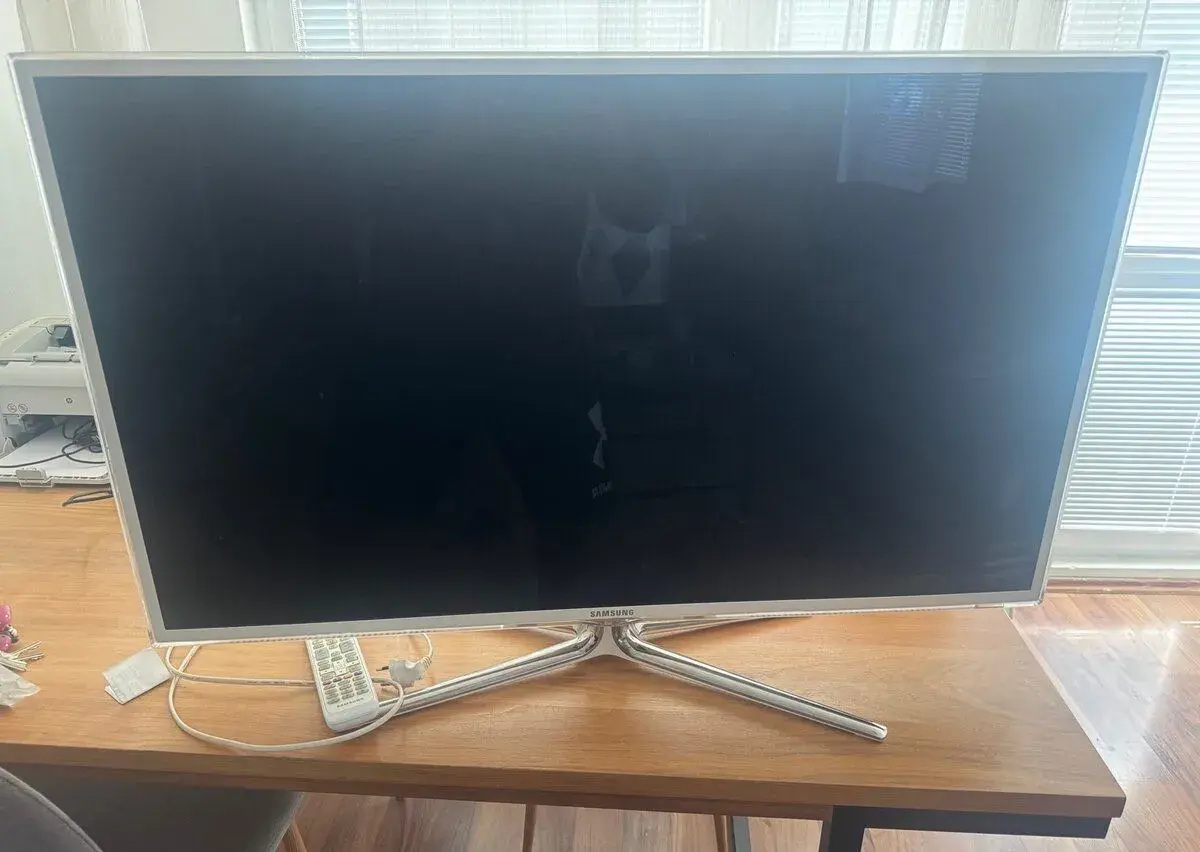 Tv samsung 40” plne funkcni