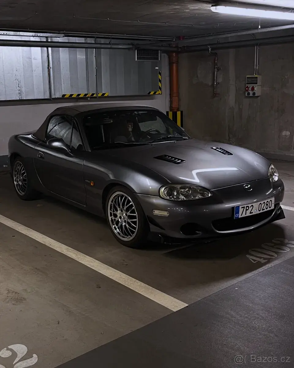 Mazda MX-5