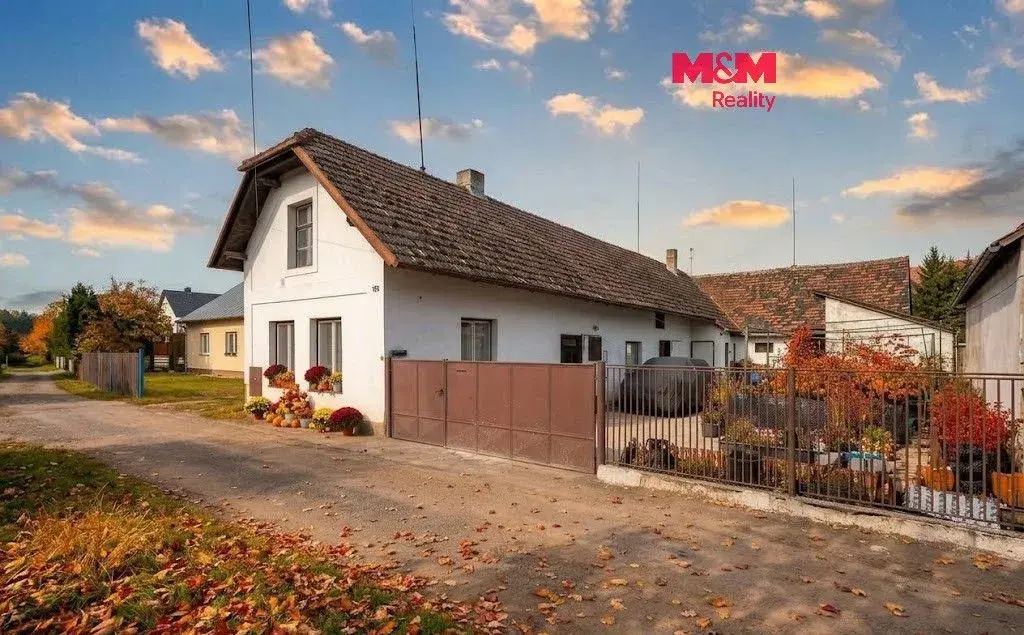 Prodej rodinného domu v Holicích, ul. Zástěrova