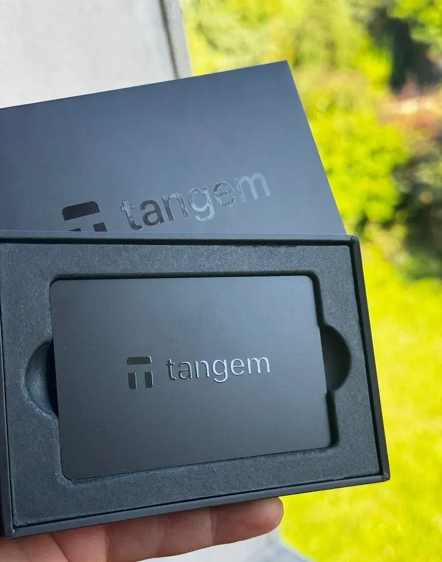 Tangem Wallet – sada 3 kryptoměnových hardwarových karet