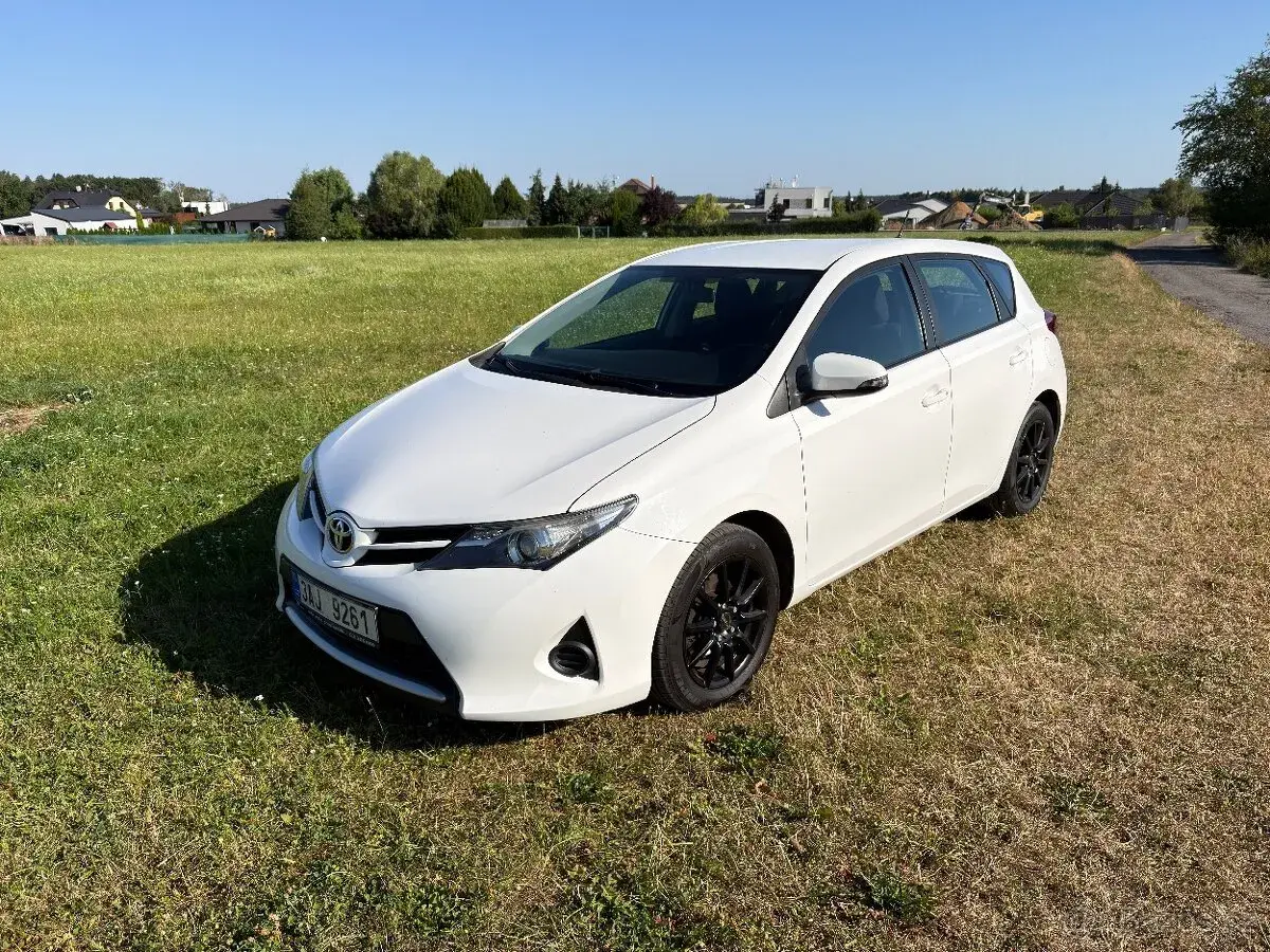 Toyota auris – 2014, 173 320 km