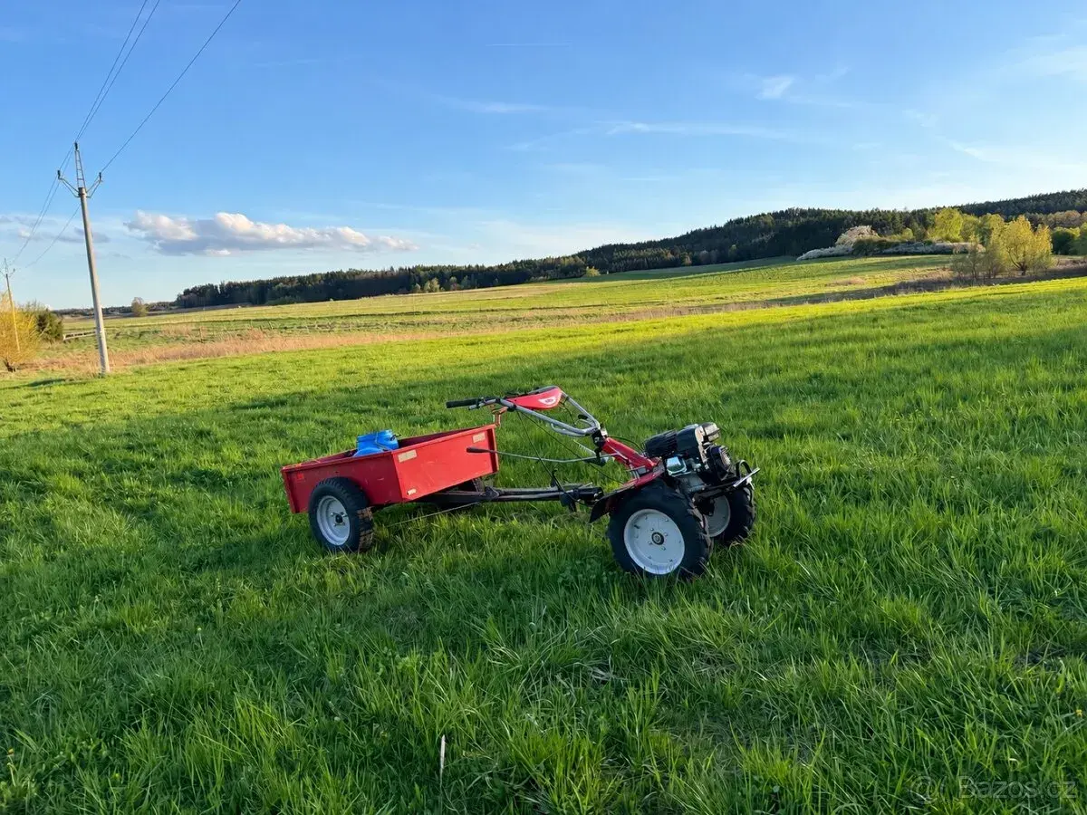 Kultivátor Hecht 7100 s vozíkem