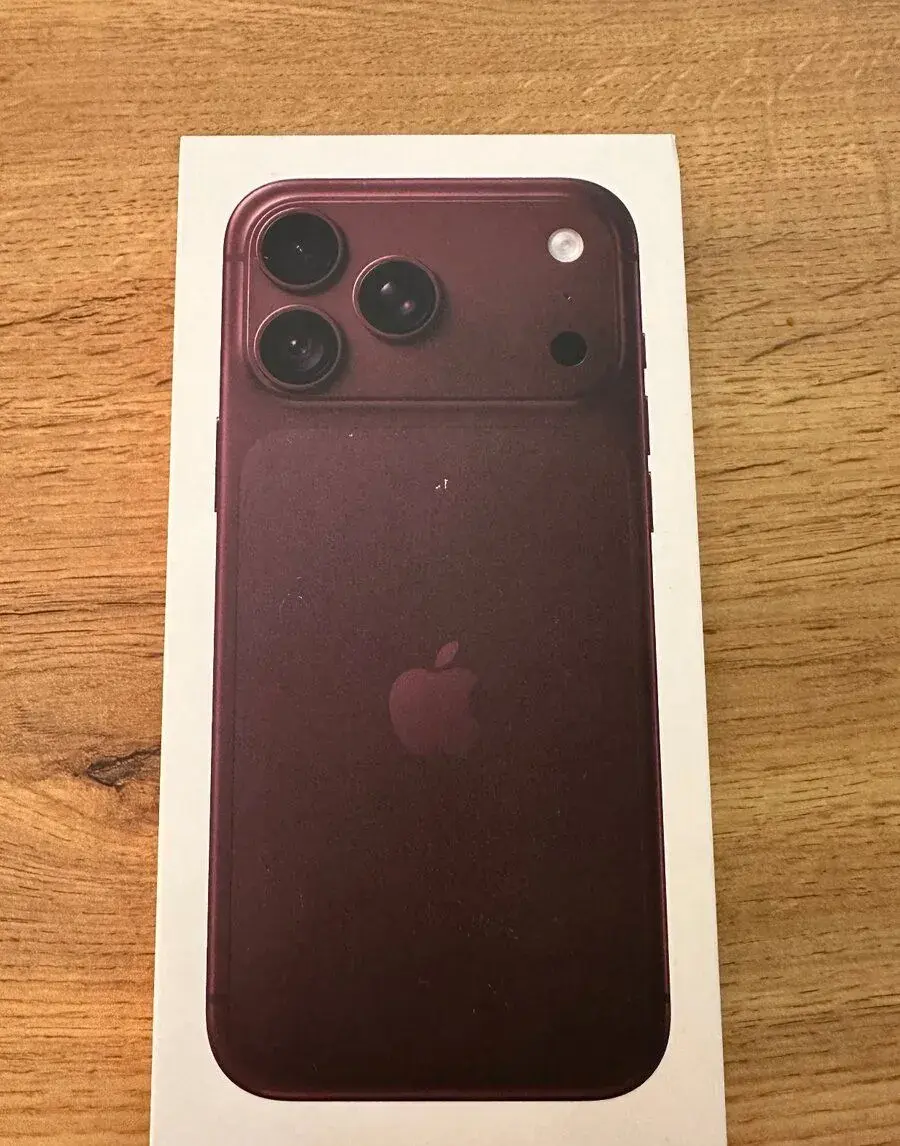 Apple IPhone 18 Pro Max 1TB Burgundy