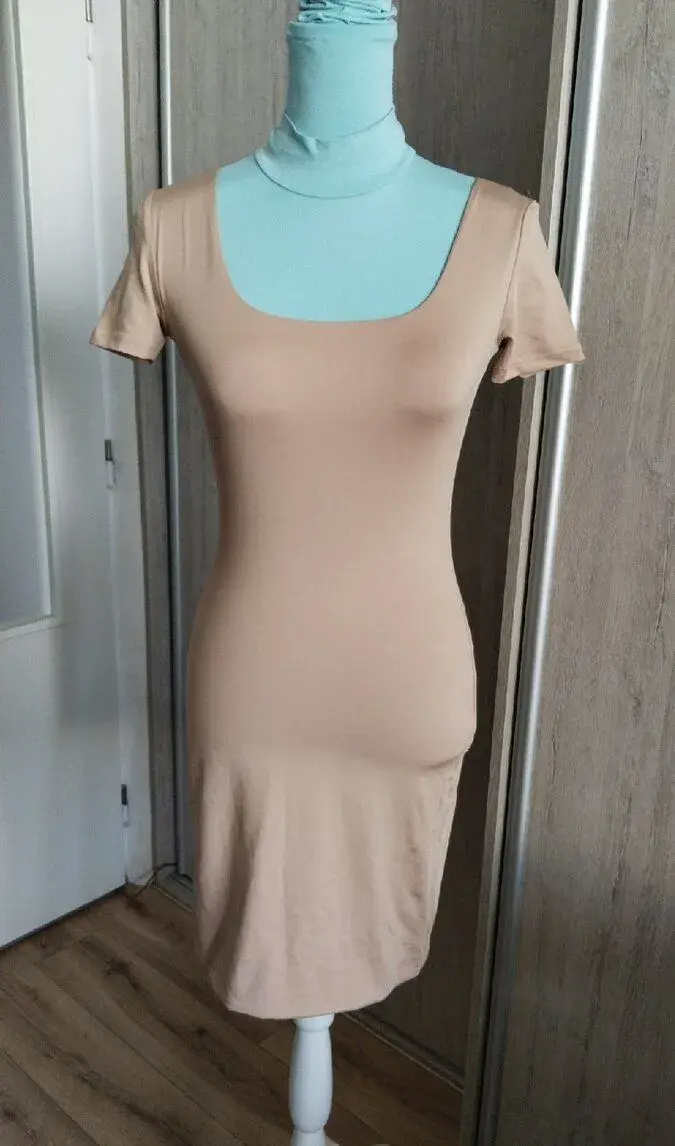 Šaty dámské vel 36